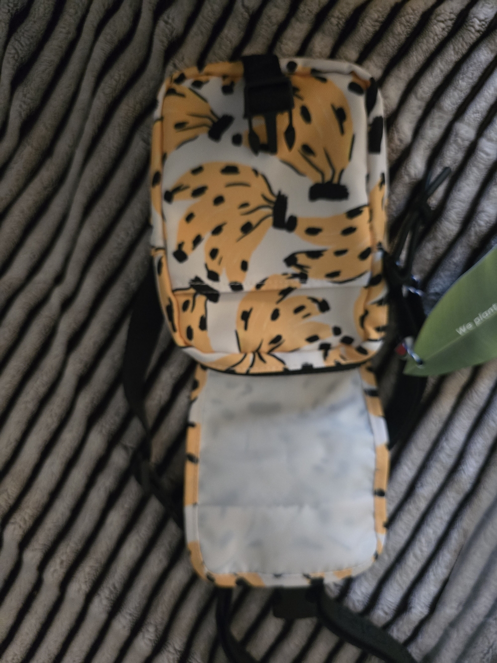 FARM RIO BNWT Bossa Banana Crossbody Bag Festival Bag - Picture 6 of 12